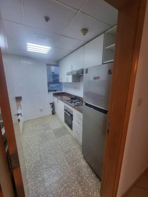 Appartement Spacious 2 Bed Marina-near Metro