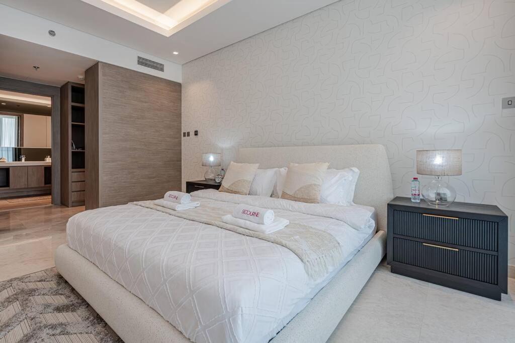 #43 Spacious 1br In Sterling Tower Business Bay * Dubaï