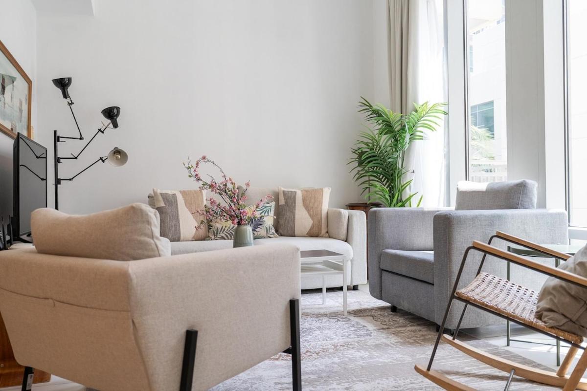 Cozy Loft In Downtown With Greenery View, Sleeps 4 Apartament