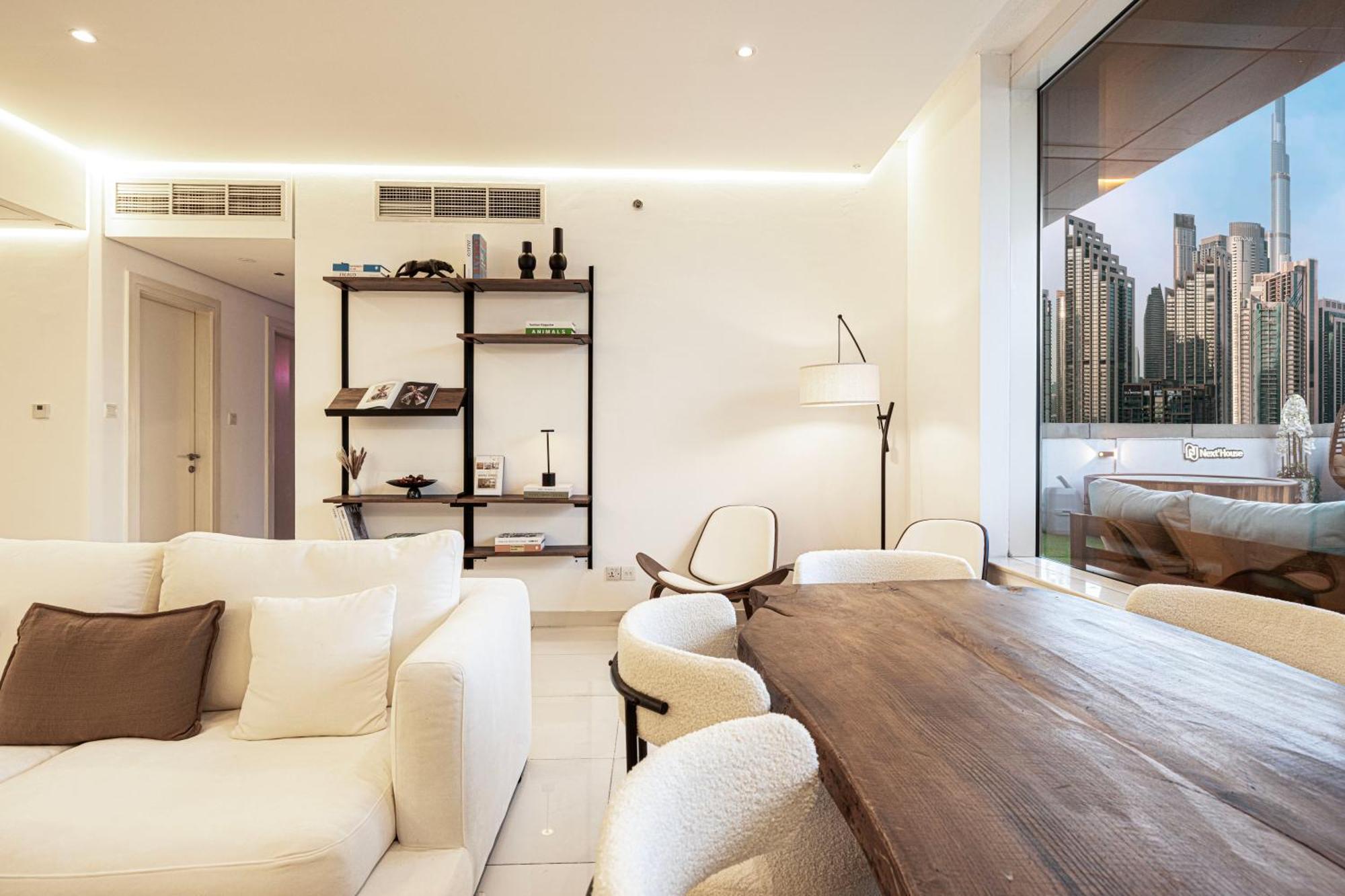 Next'house - Downtown Views Host * Dubai