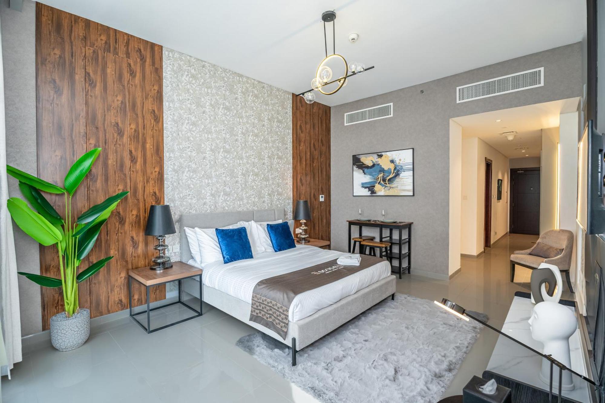 Escape24 Luxury Golf Promenade Damac Hills Appartement Dubaï