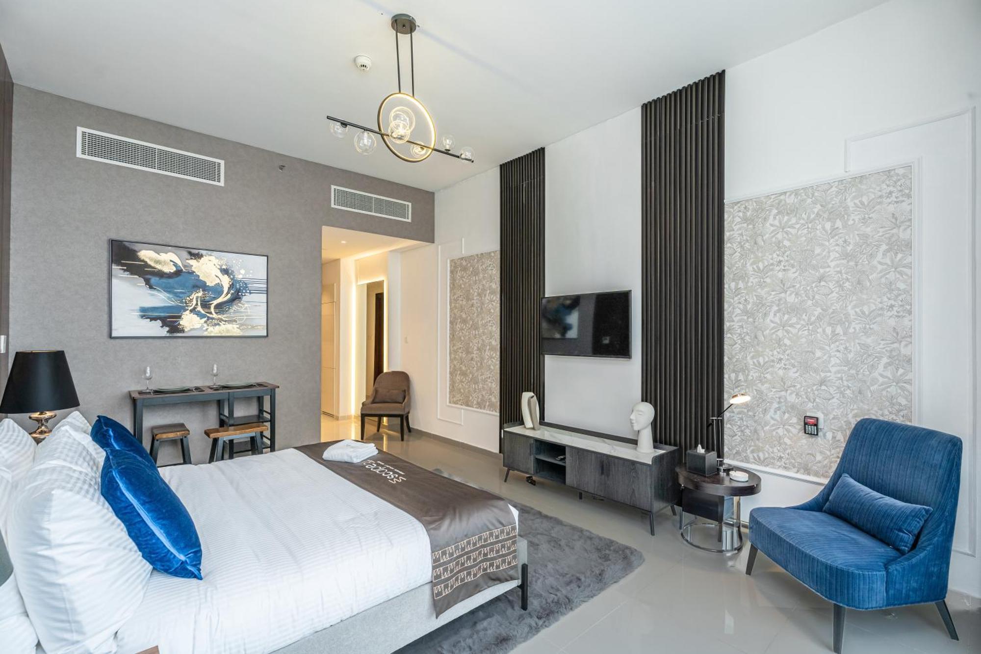 Escape24 Luxury Golf Promenade Damac Hills Appartement *