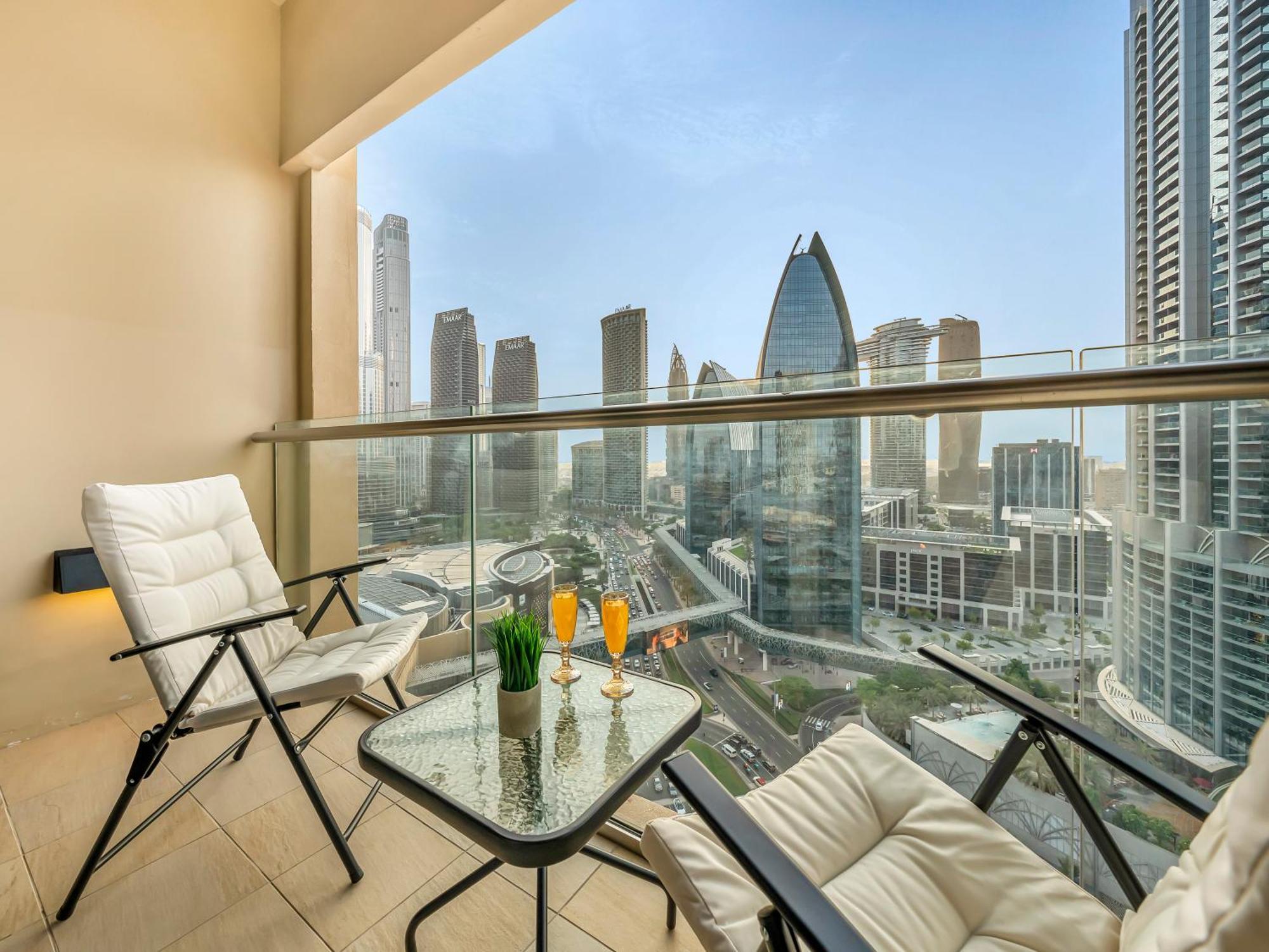 Velora The Mall Residences Luxe
