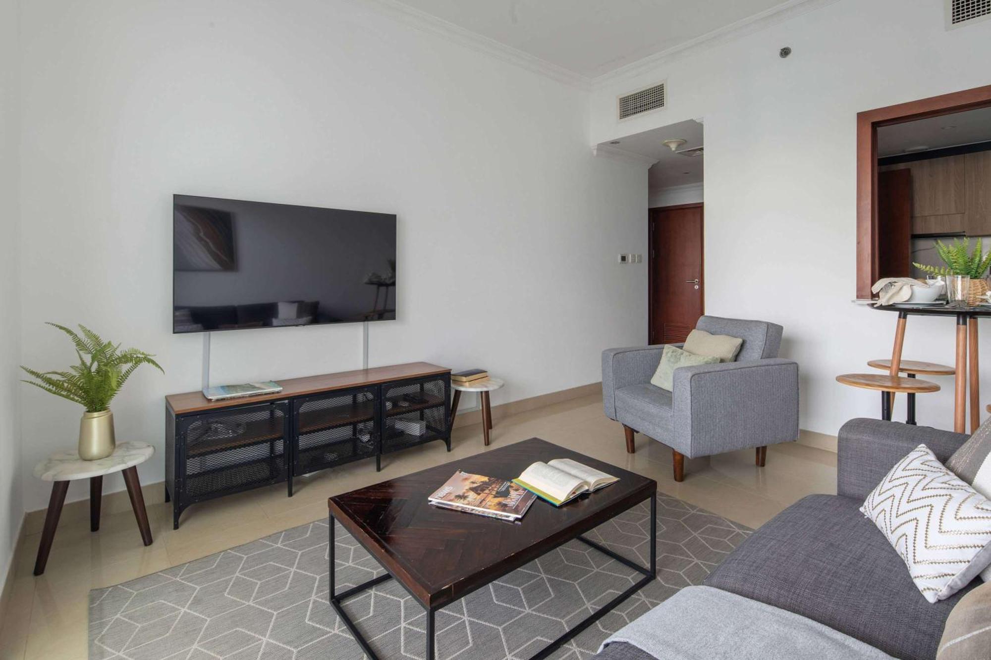 Frank Porter - Time Place Tower Apartment