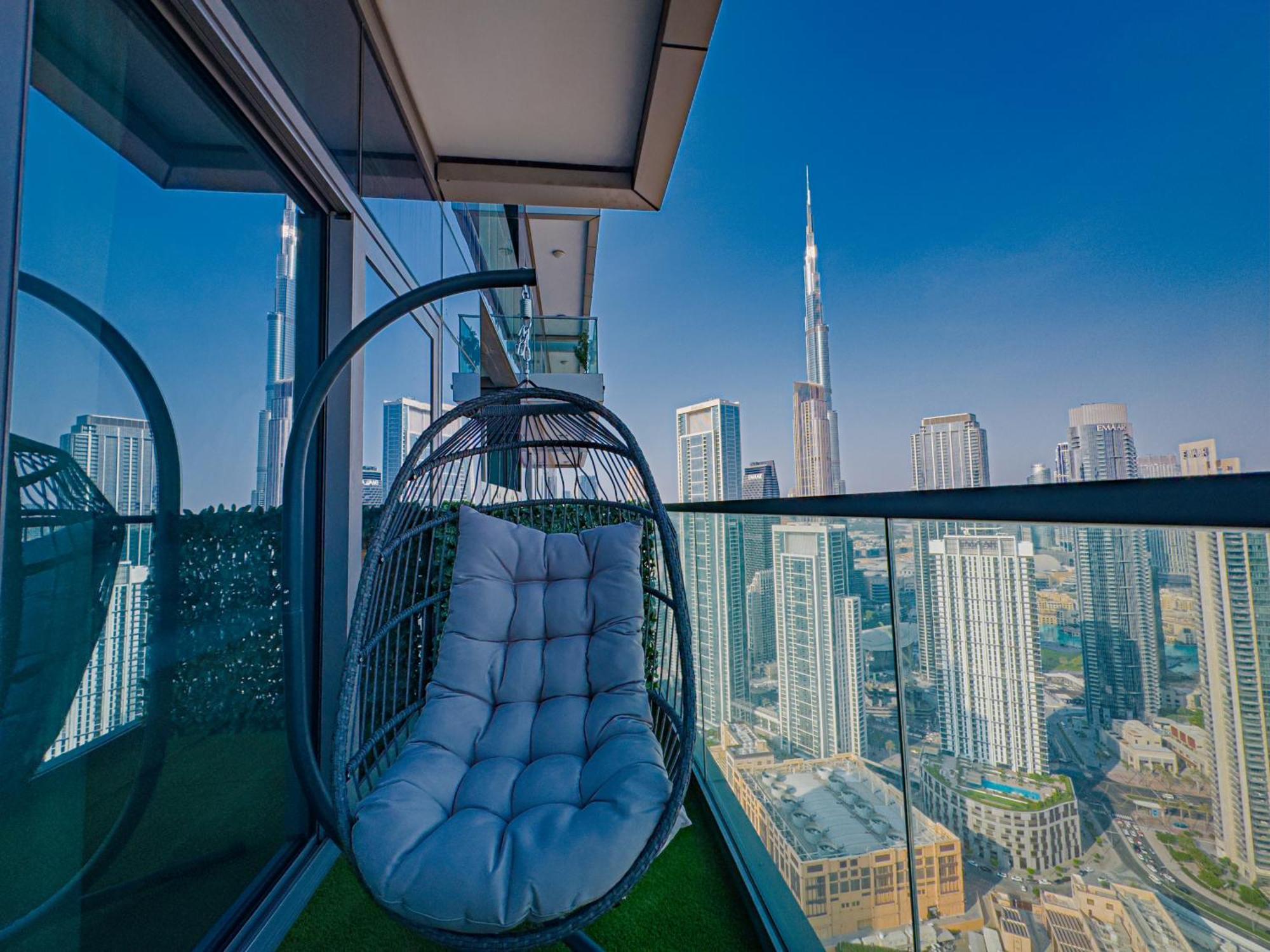 Paramount Midtown - 53rd Floor 2bedroom With Famous Roof Infinity Pool Overlooking Burj Khalifa Dubaï