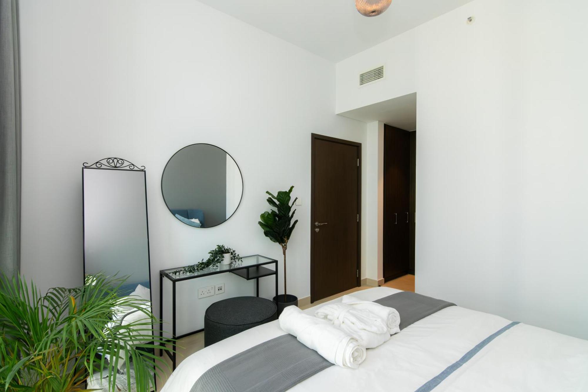 Elite Escape - 1 Bhk Getaway Mall Access - 1509 Appartement *