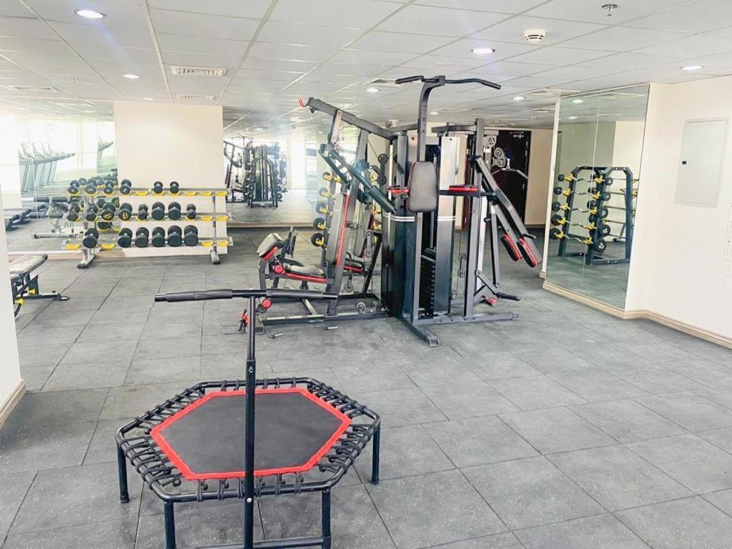 Sarjak's Mankhool Apartamento
