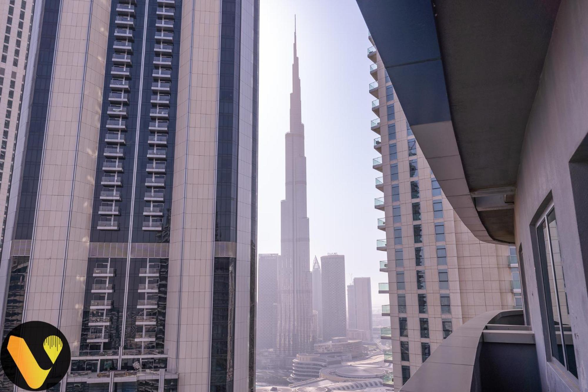 Vogue Damac Mall Street Near Burj Khalifa Apartment *