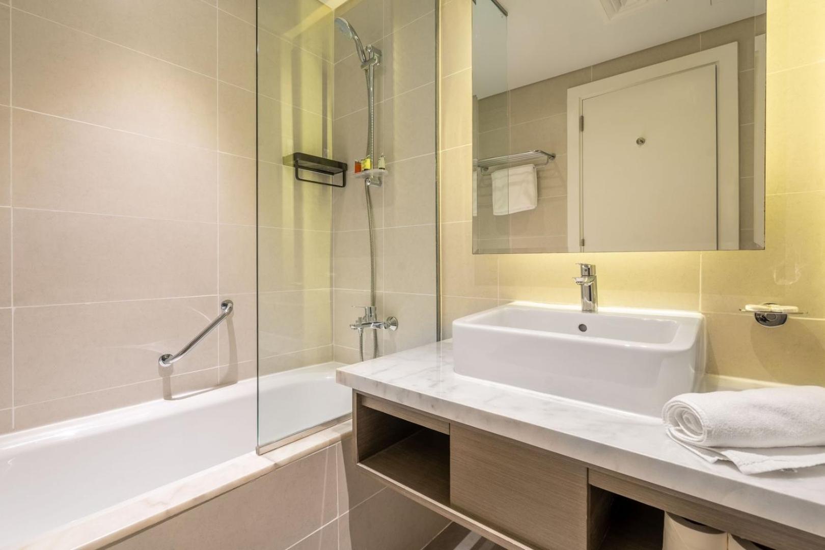 Apartment Guestready - Sleek With Canal View Dubai