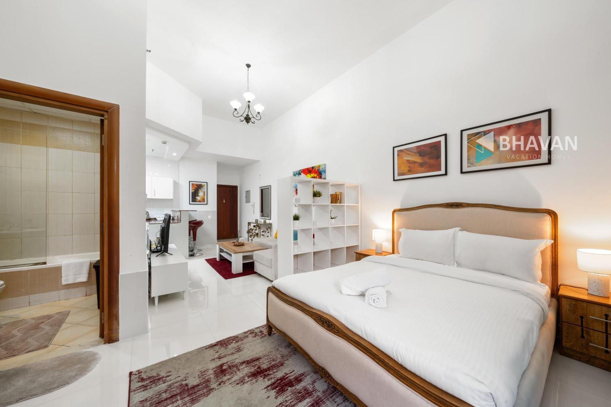 Contemporary In Marina By Bhavan Dubai