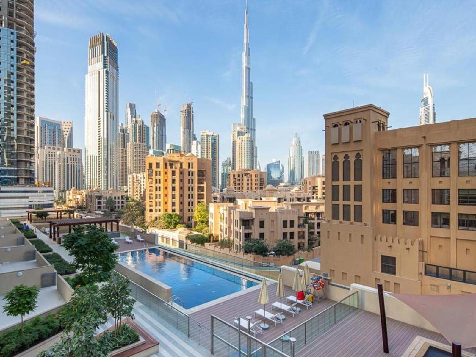 Apartemen Modern 1-br Close To Mall And Burj Khalifa Dubai