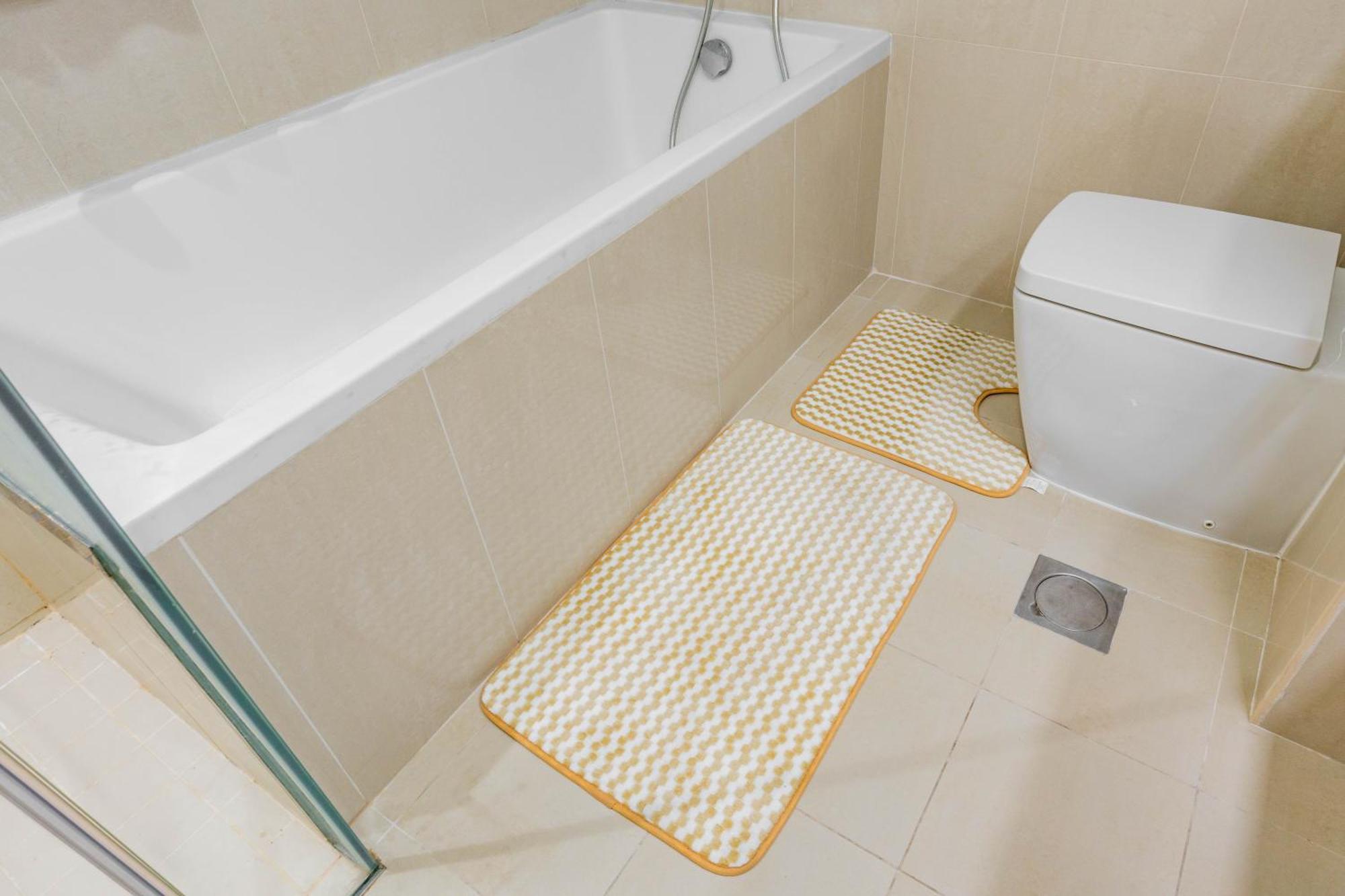 Modern 1-br Close To Mall And Burj Khalifa * Dubai