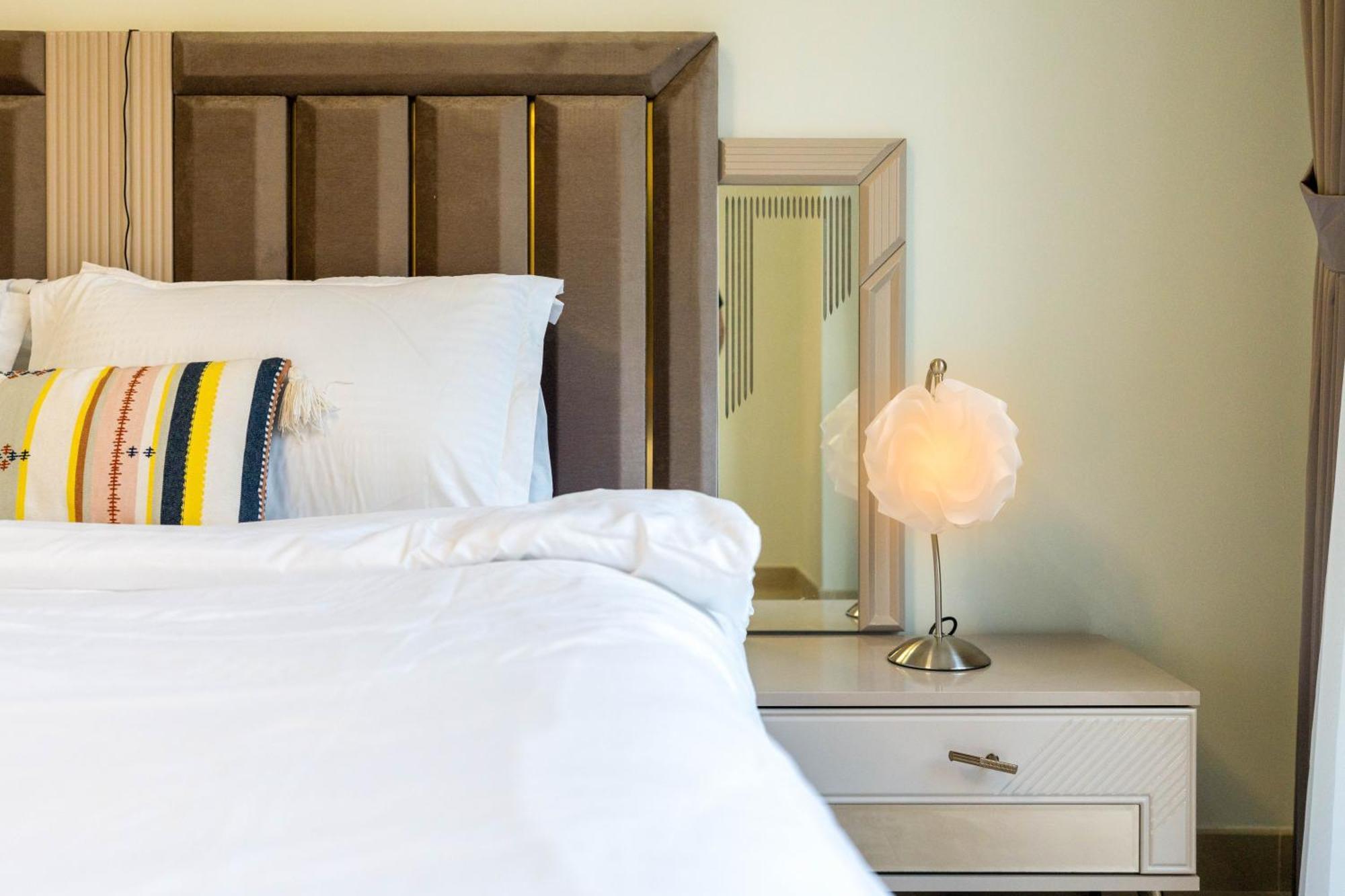 Modern 1-br Close To Mall And Burj Khalifa Dubai