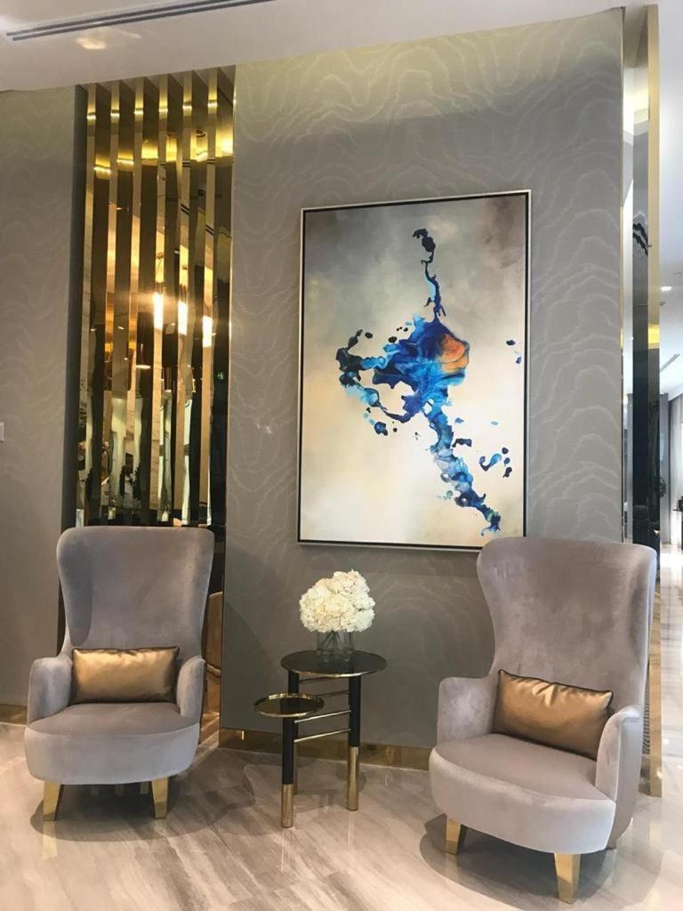 Apartment Damac Majestine Vip - Manzar Holiday Homes *