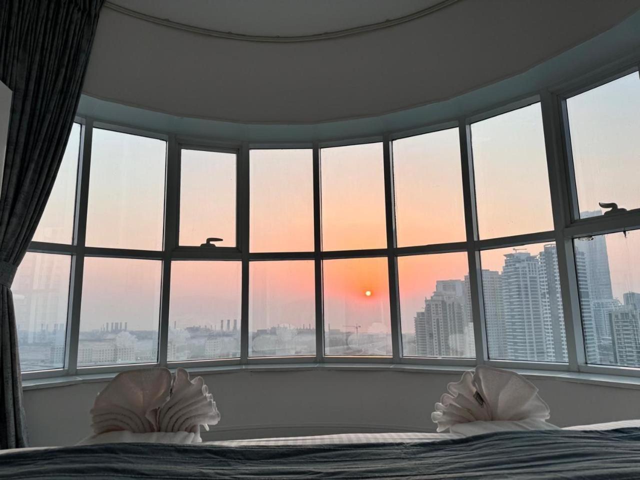 Elegant With A View * Dubaï