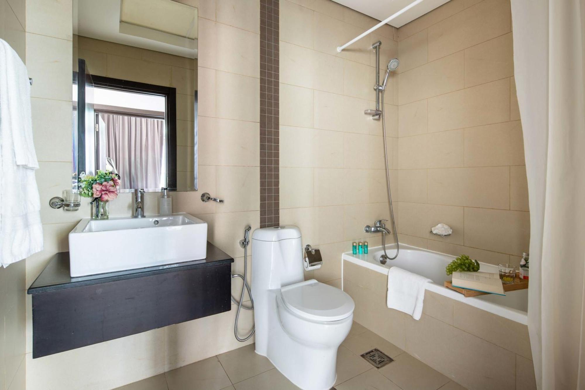 Frank Porter - Panoramic Tower Appartement Dubaï