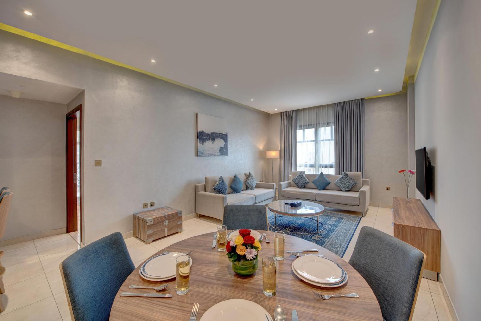 Suha Creek Apartment, Waterfront Jaddaf,