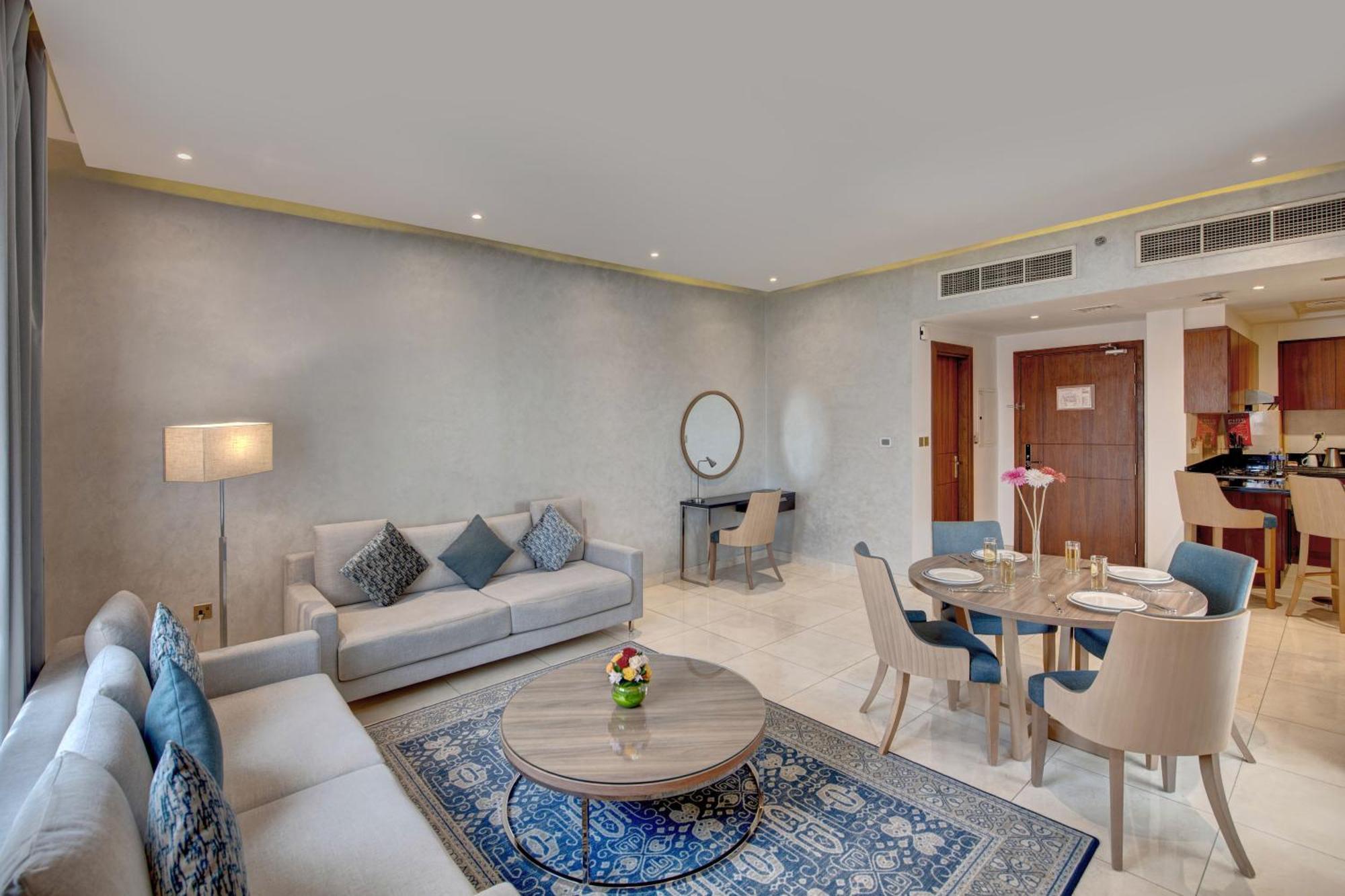 Suha Creek Apartment, Waterfront Jaddaf, 4* Dubái