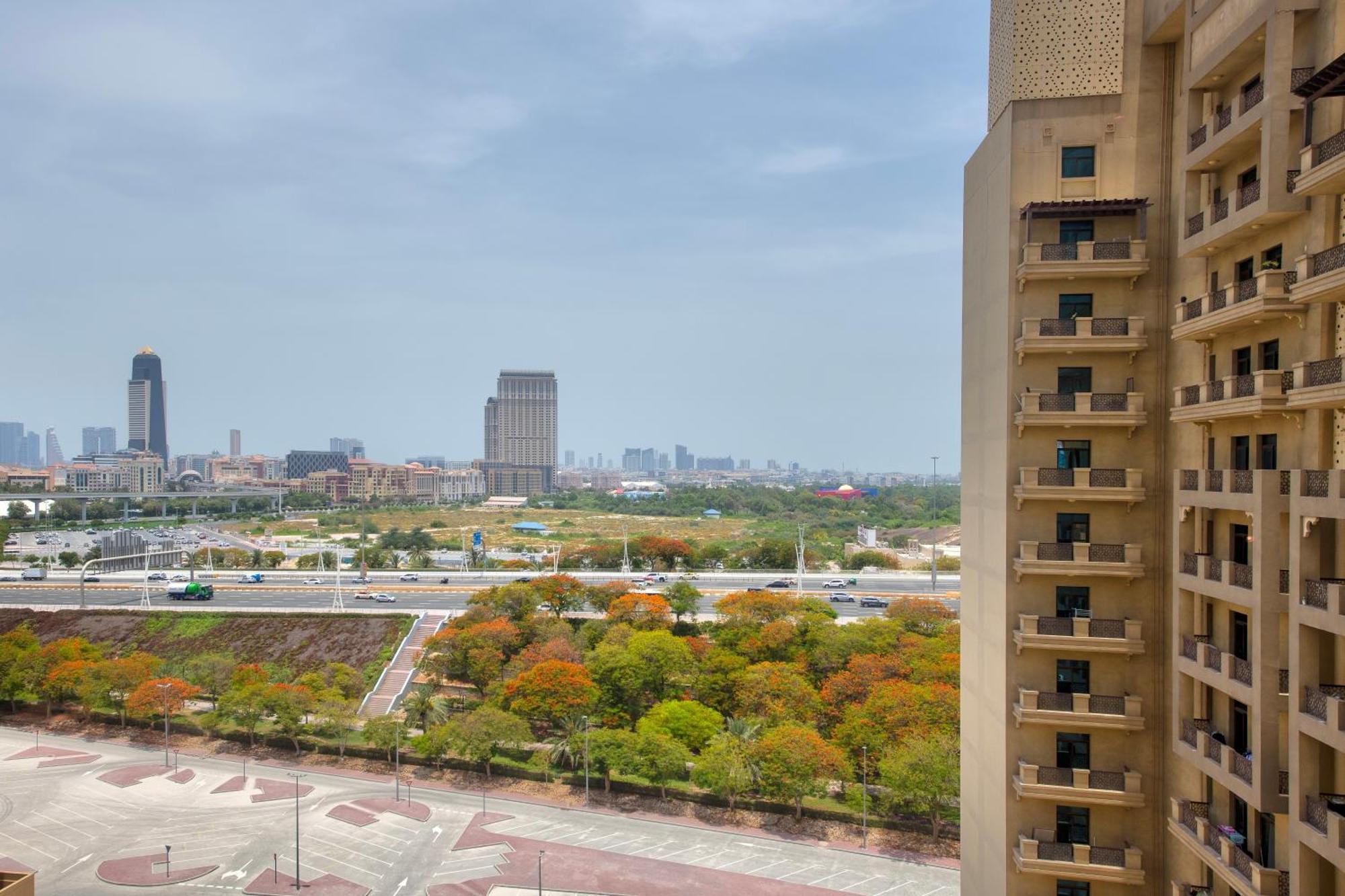 Aparthotel Suha Creek Apartment, Waterfront Jaddaf, Dubai