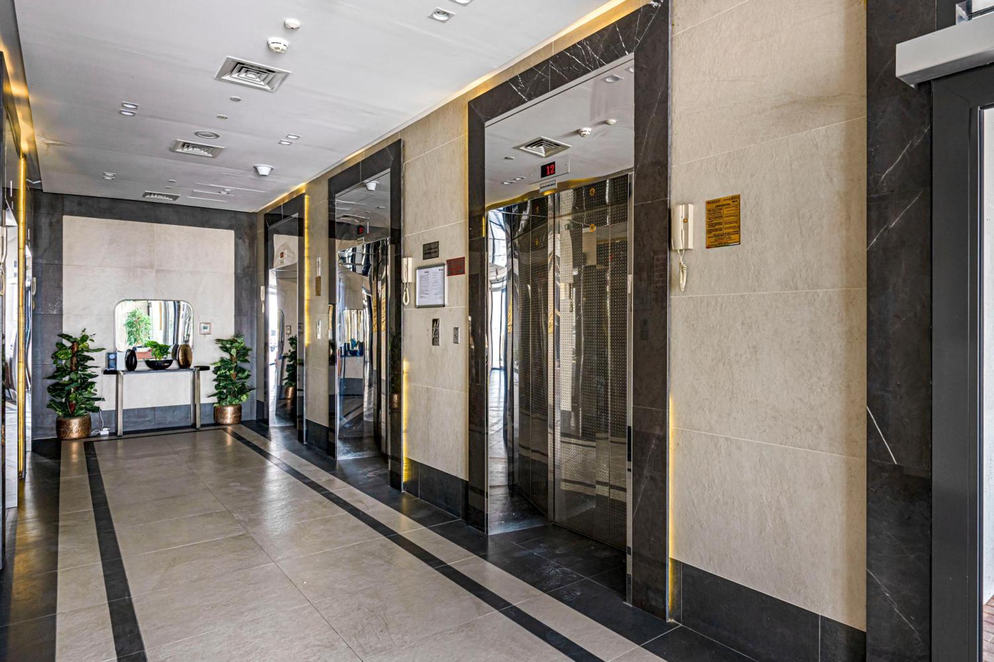 Apartemen Cozy And Contemporary In Dubailand *