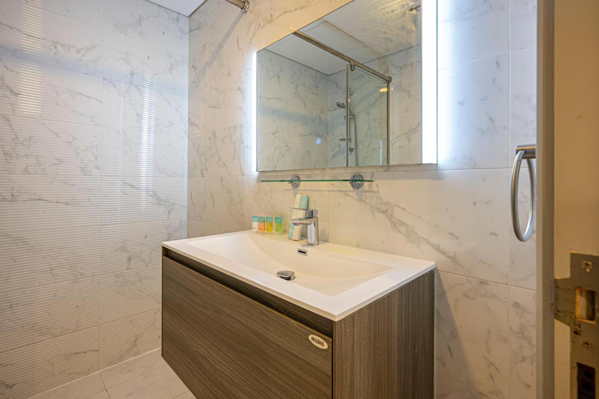 Apartemen Cozy And Contemporary In Dubailand *