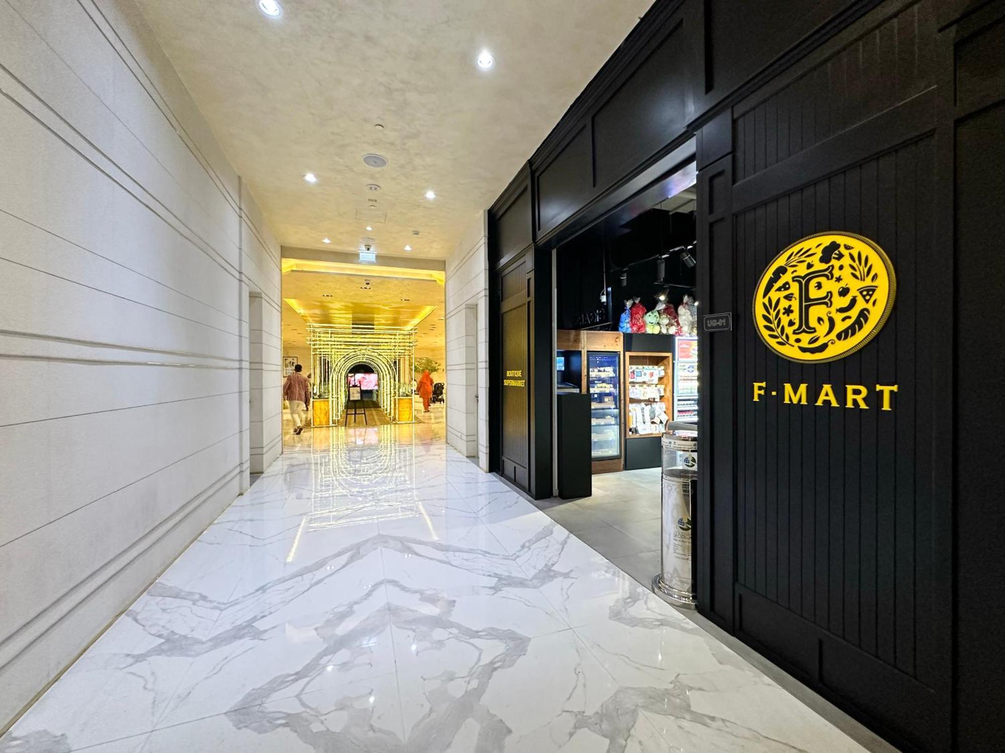 Luxurious 2bdr In Paramount Towers With Stunning Burj Khalifa Views Apartment Dubai