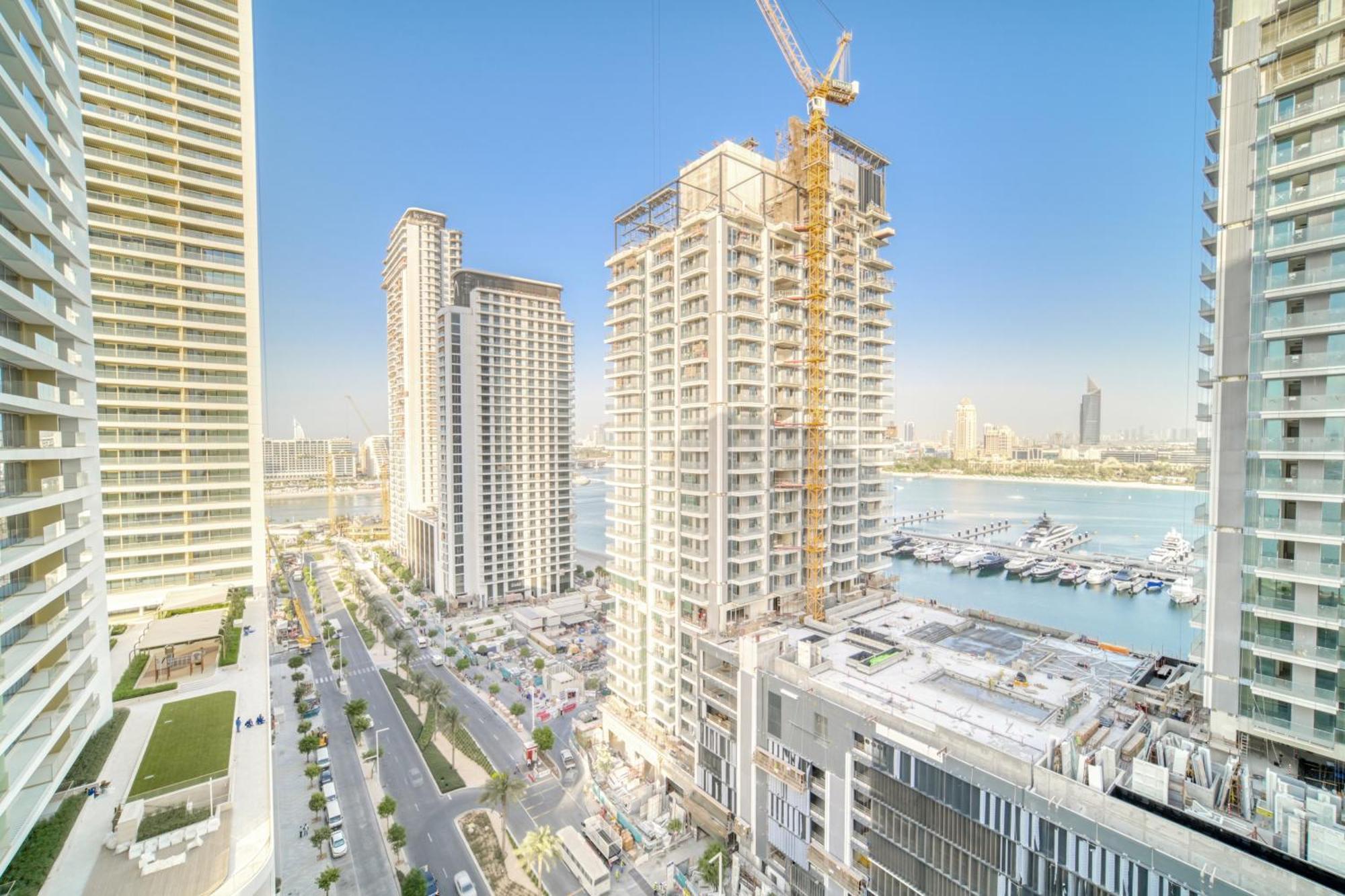 Appartement Chic 2br With Iconic Eye And Palm Views