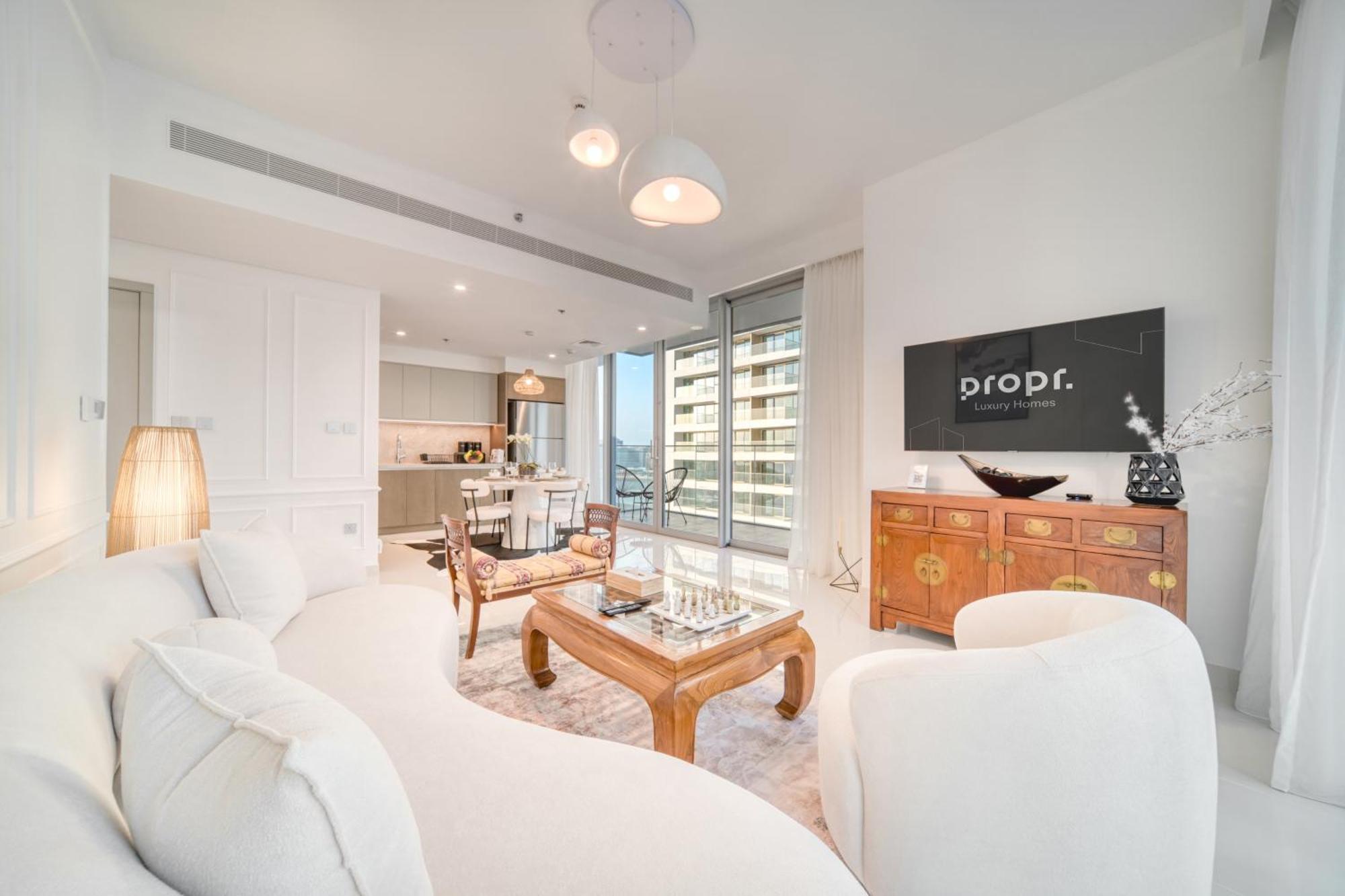 Appartement Chic 2br With Iconic Eye And Palm Views