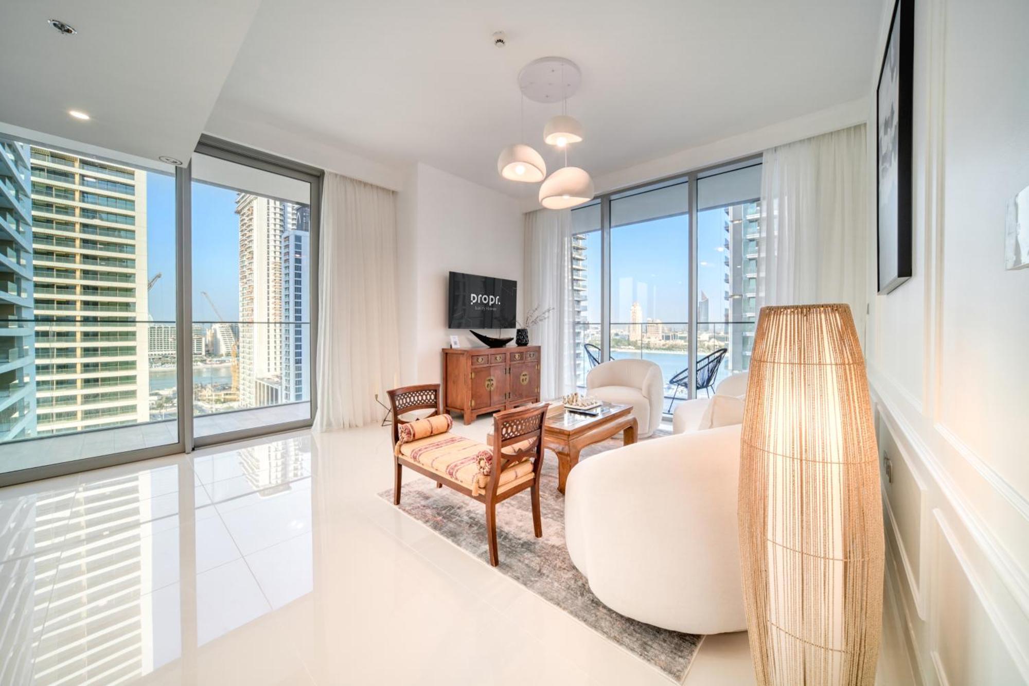 Appartement Chic 2br With Iconic Eye And Palm Views Dubaï