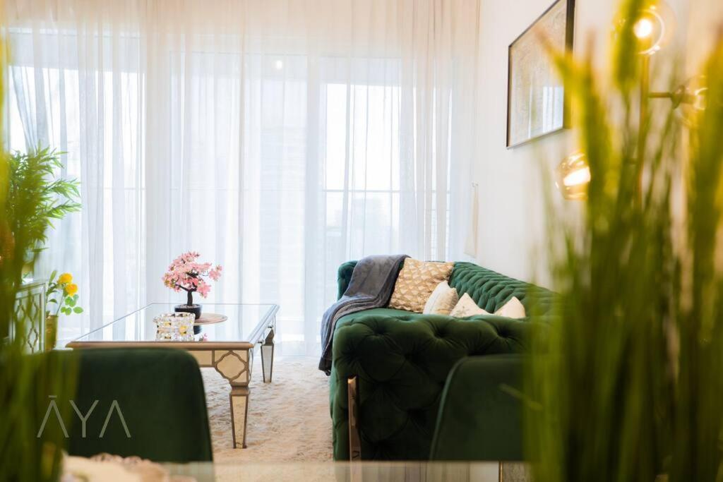 Elegant 1br Retreat With Rooftop Pool In Jvc By Aya Boutique Appartement
