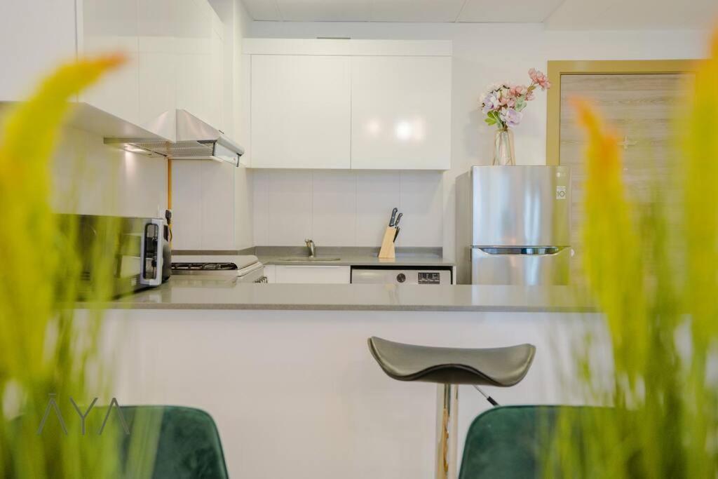 Elegant 1br Retreat With Rooftop Pool In Jvc By Aya Boutique *