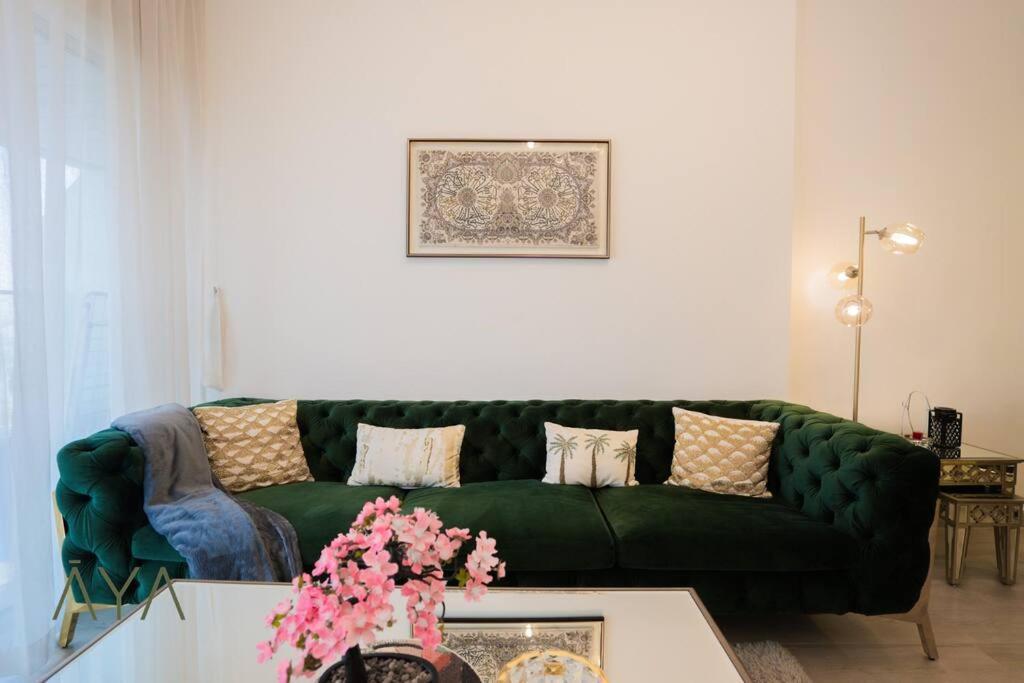 Appartement Elegant 1br Retreat With Rooftop Pool In Jvc By Aya Boutique Dubai