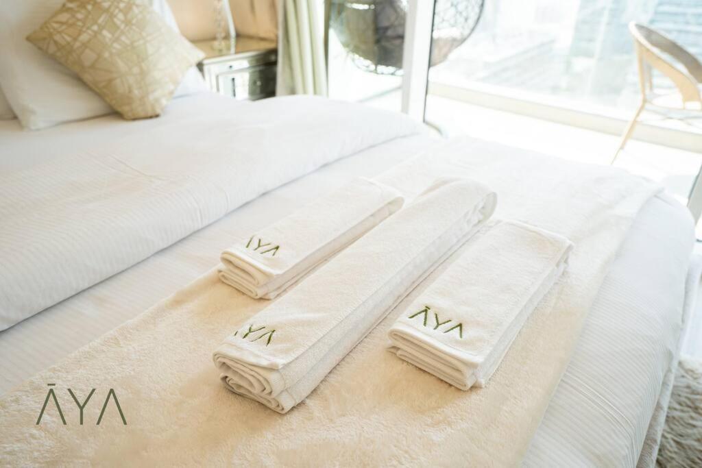Elegant 1br Retreat With Rooftop Pool In Jvc By Aya Boutique