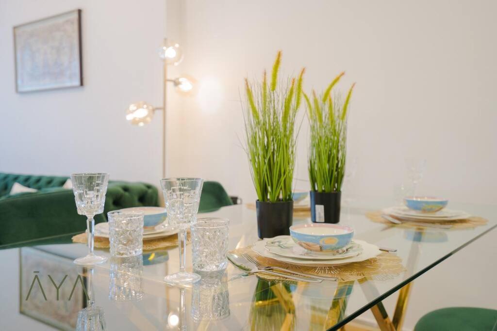 Appartement Elegant 1br Retreat With Rooftop Pool In Jvc By Aya Boutique Dubai