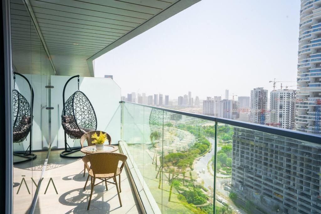 Appartement Elegant 1br Retreat With Rooftop Pool In Jvc By Aya Boutique