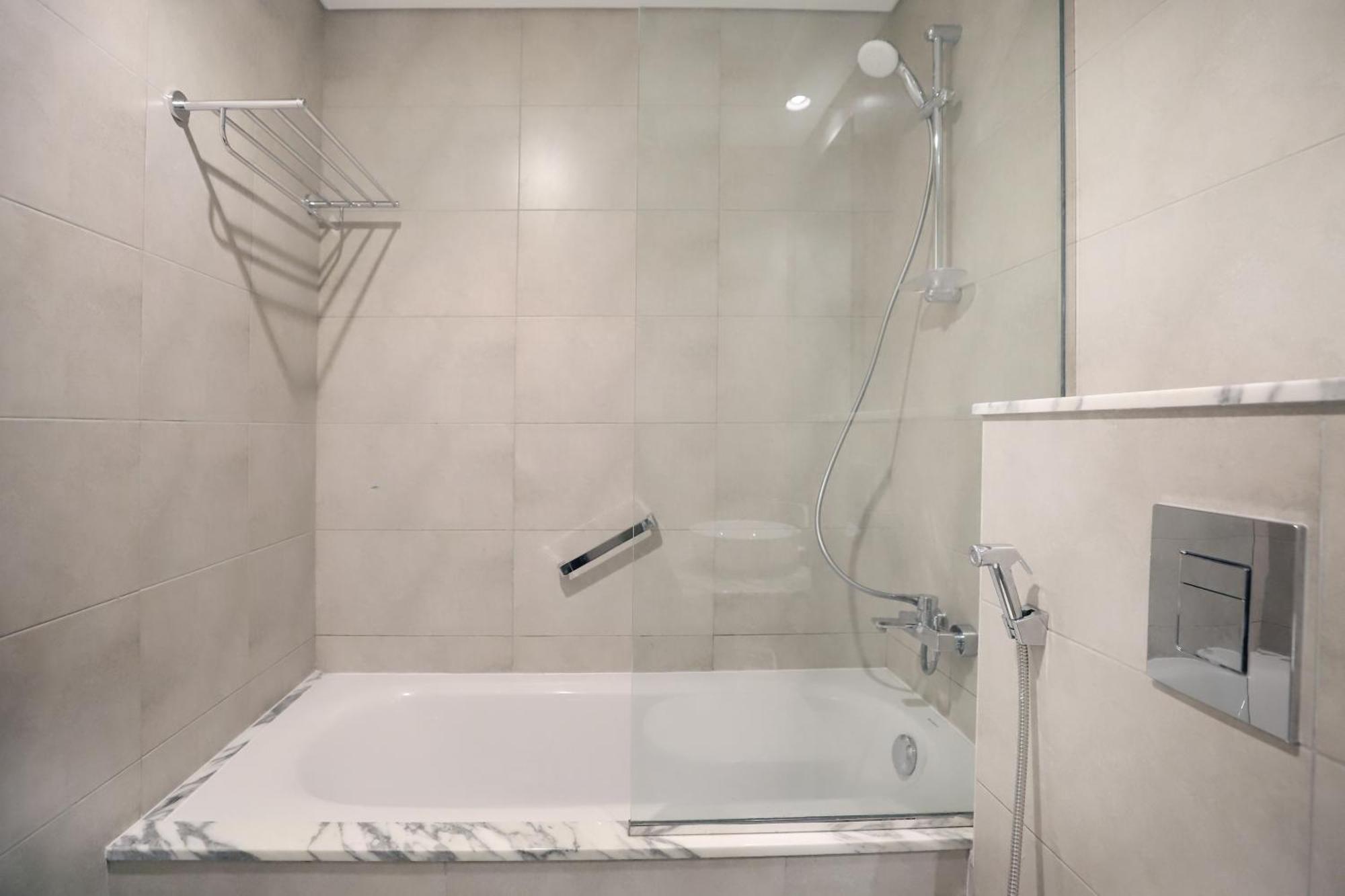 Apartamento Brown Stone - Pool & Skyline View Aykon *