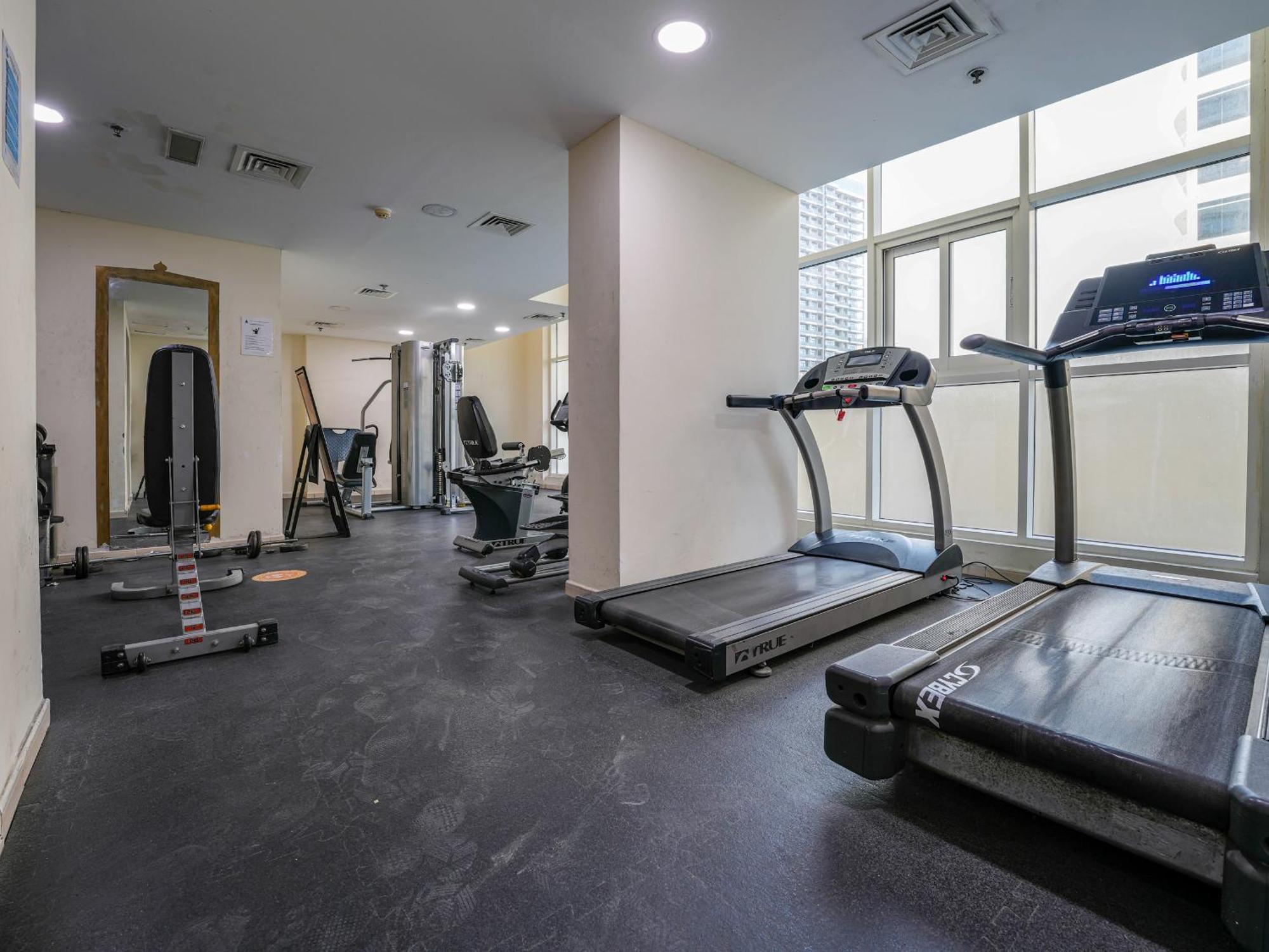Apartment Stunning 1br With Golf View In Sports