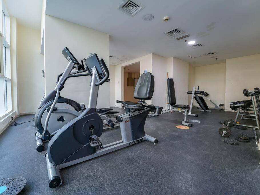 Stunning 1br With Golf View In Sports *