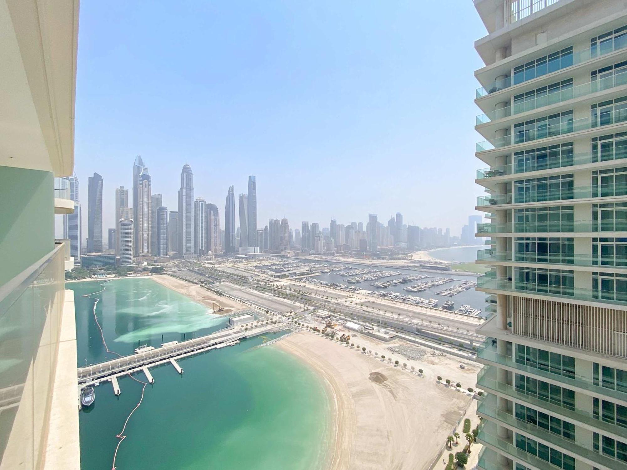 Appartement Silkhaus Marina View 1bdr Marina Vista Tower Dubaï