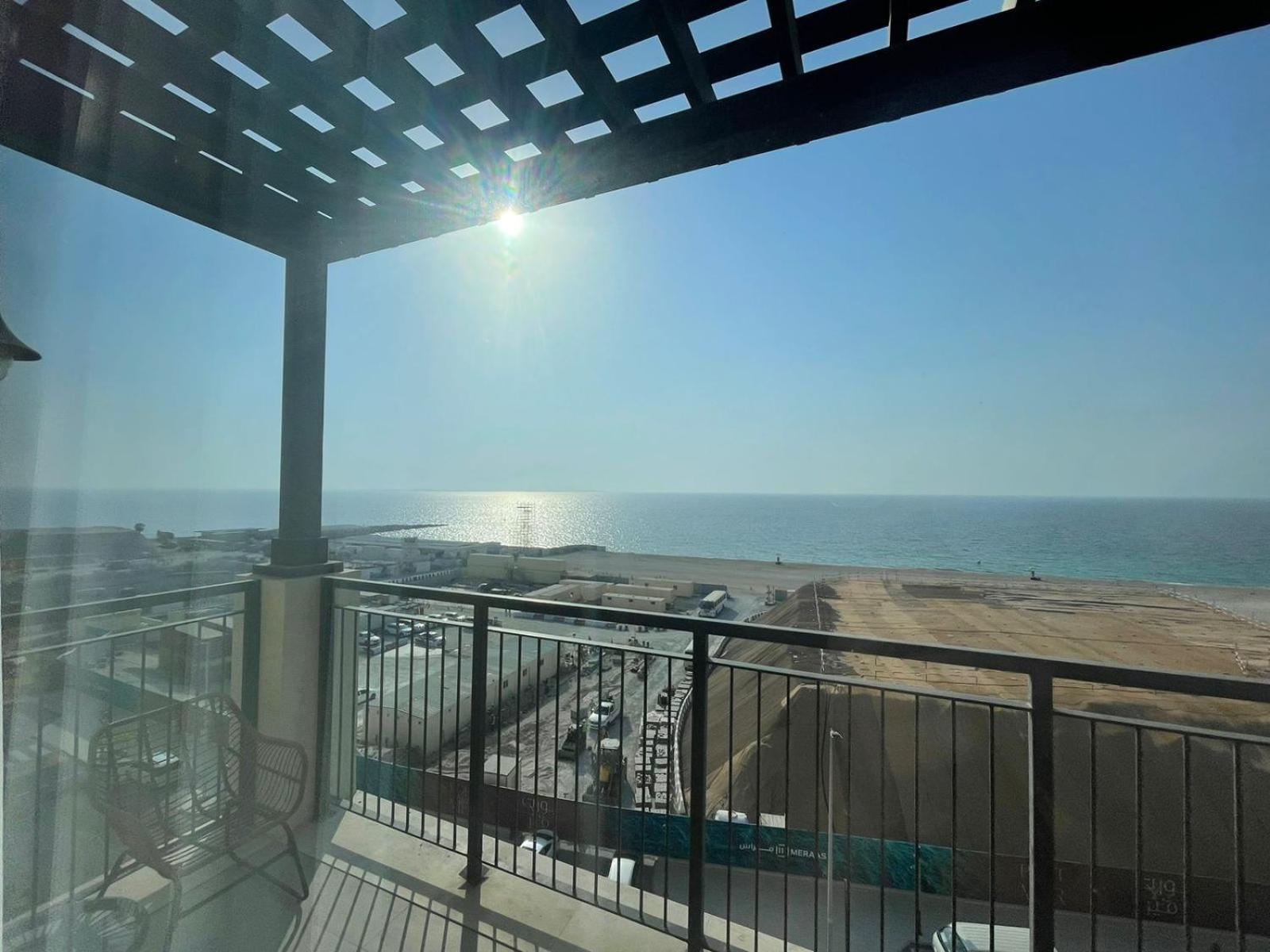 Ocean Majestic Full Sea View At Le Pont * Dubai