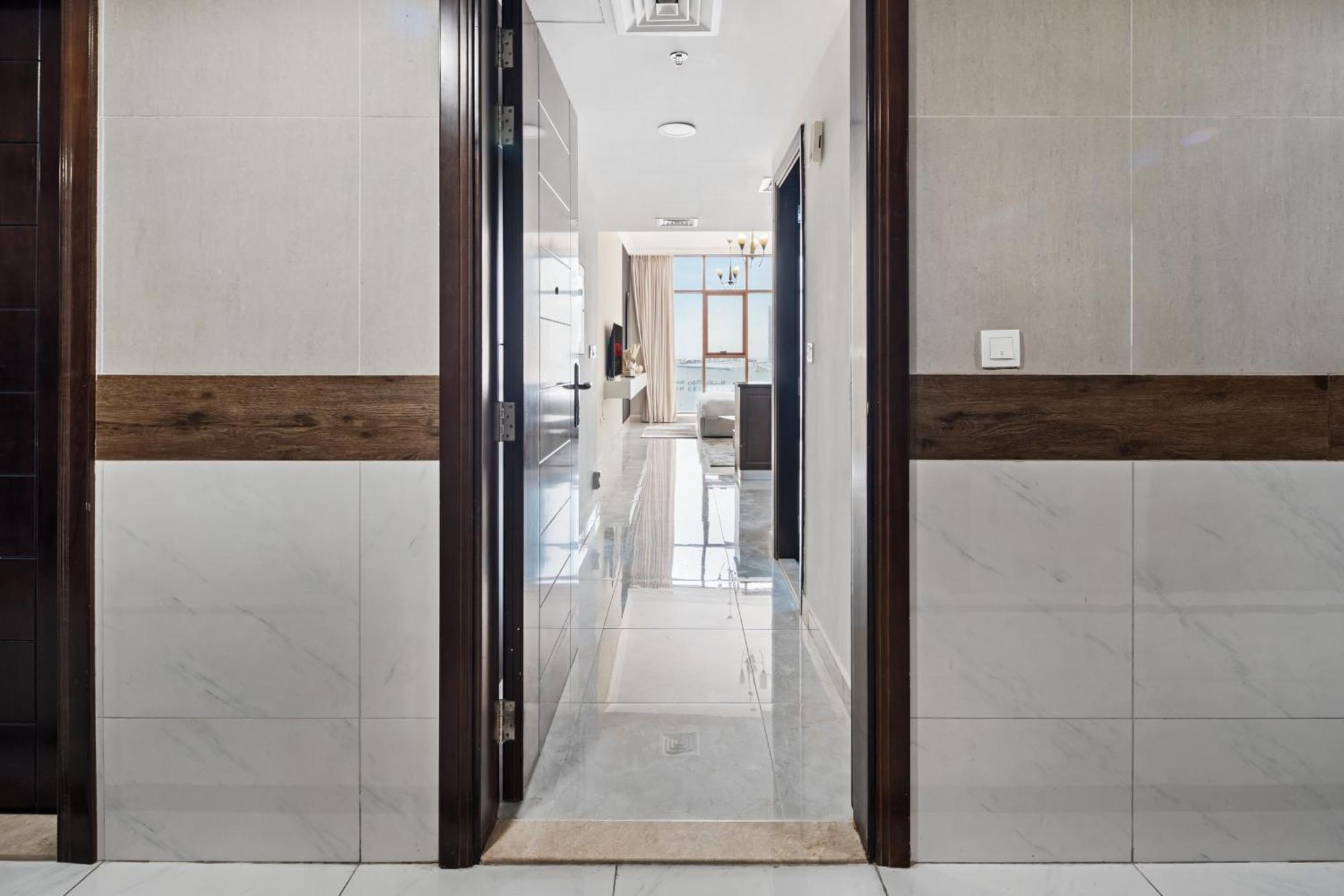Bright And Airy In Silicon Oasis Dubai