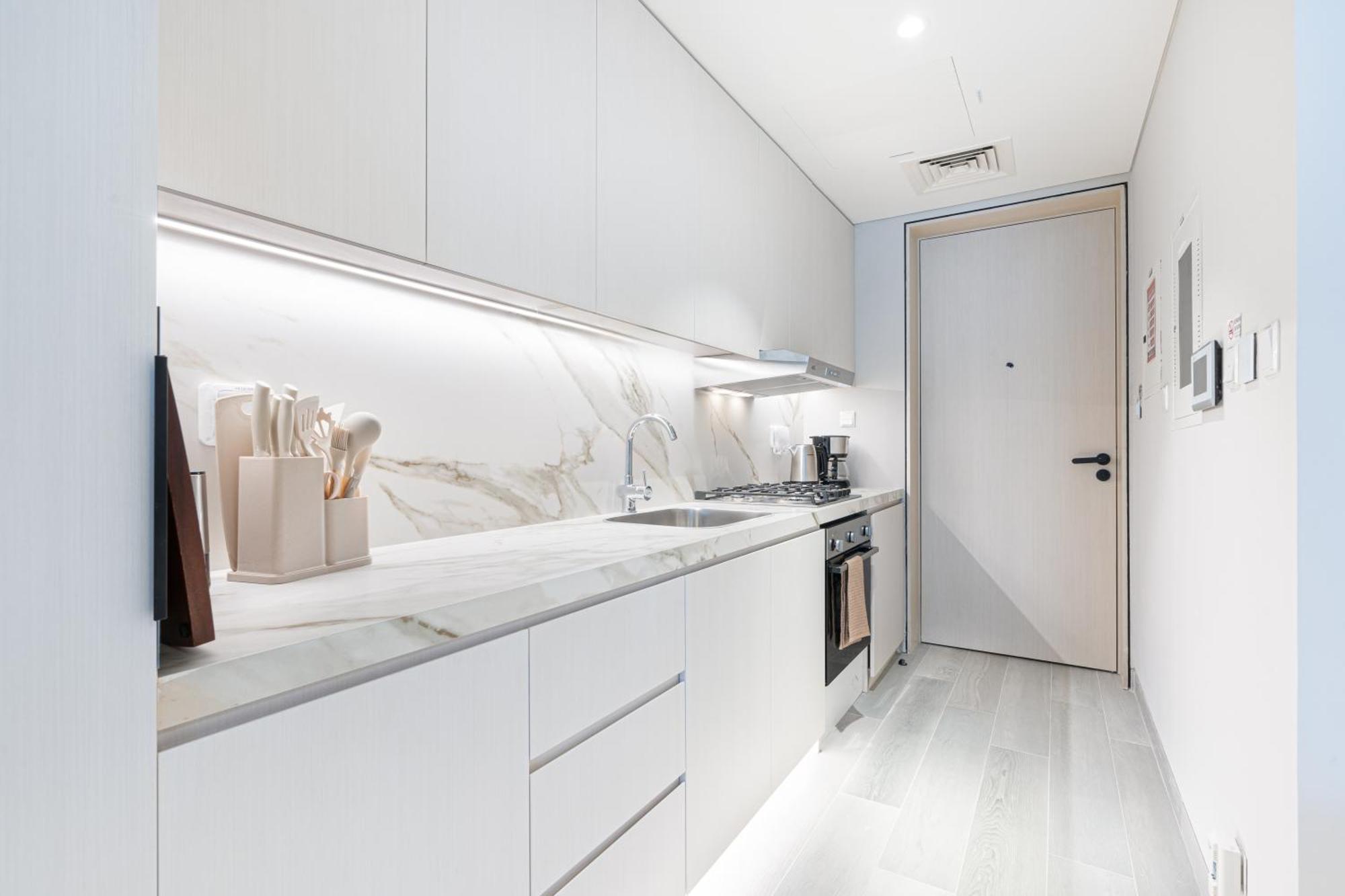 Appartement Luxe Marina View With Rooftop Pool *