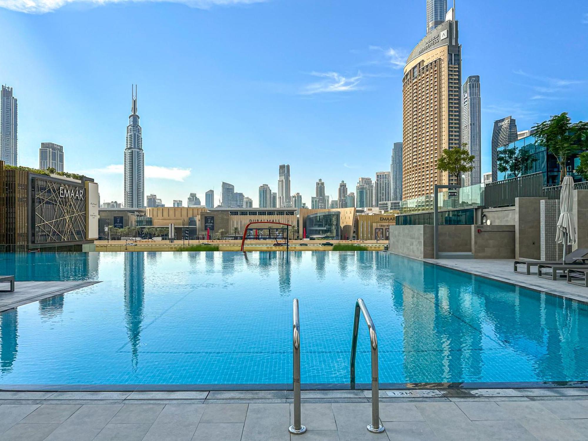 Lägenhet Amazing Burj Khalifa Views With Mall Direct Connection In Downtown Dubai
