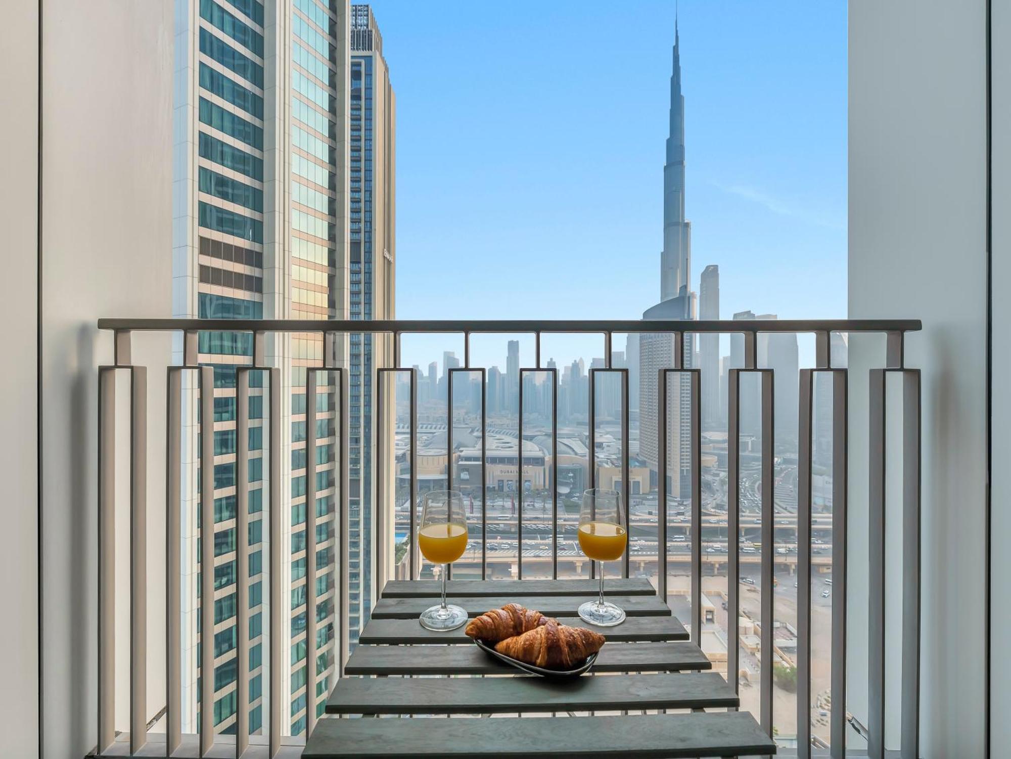 Luxury 2br, Burj And Fountain View, 2 Min Walk To Mall * Dubái