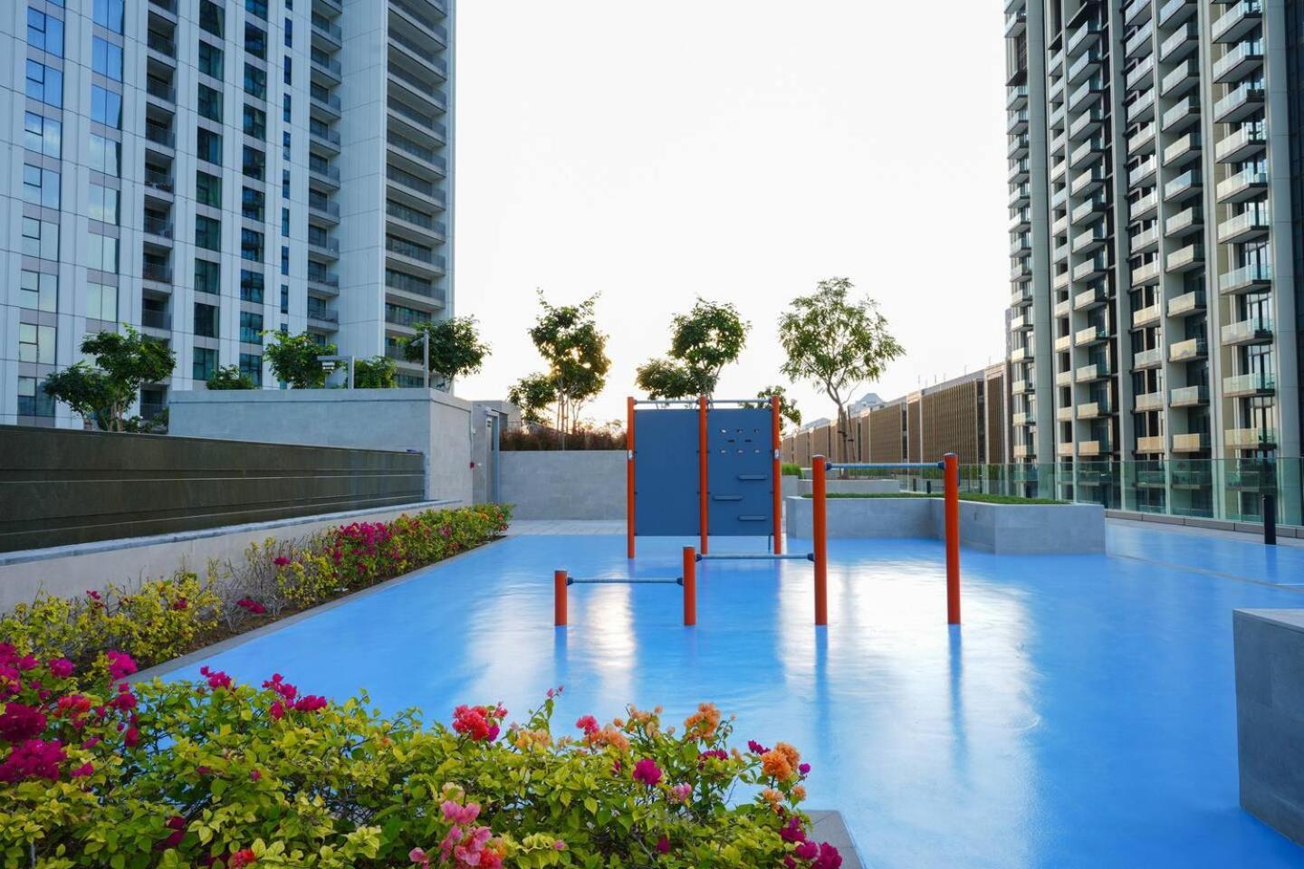 Luxury 2br, Burj And Fountain View, 2 Min Walk To Mall Dubái