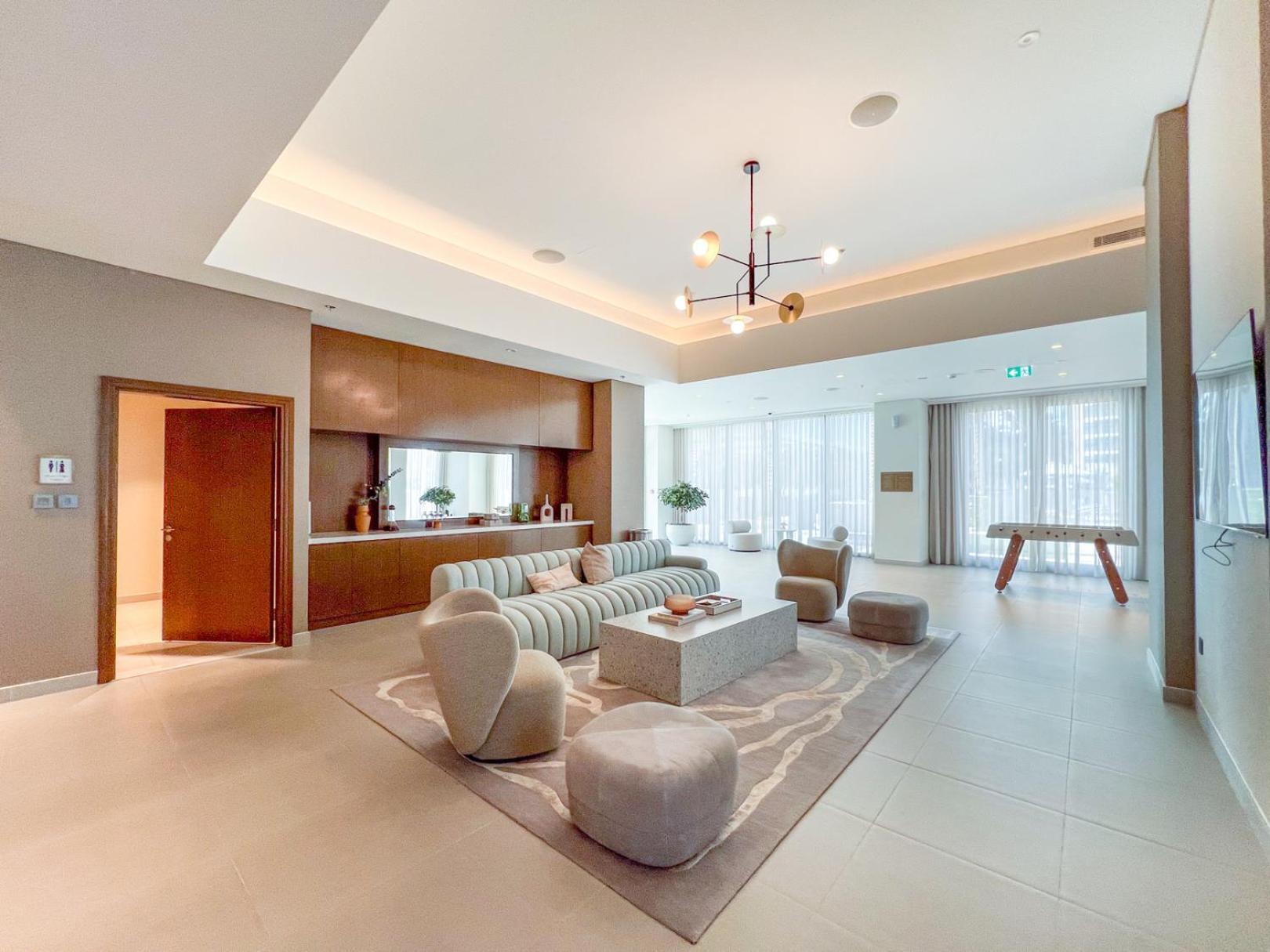 Apartemen Downtown Luxury - Open Views Of The & The Sea - Walking Distance To Mall