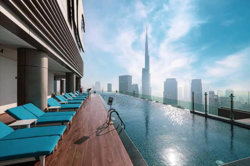 64th Floor Highest Downtown Infinity Pool Burj Khalifa View * Dubái
