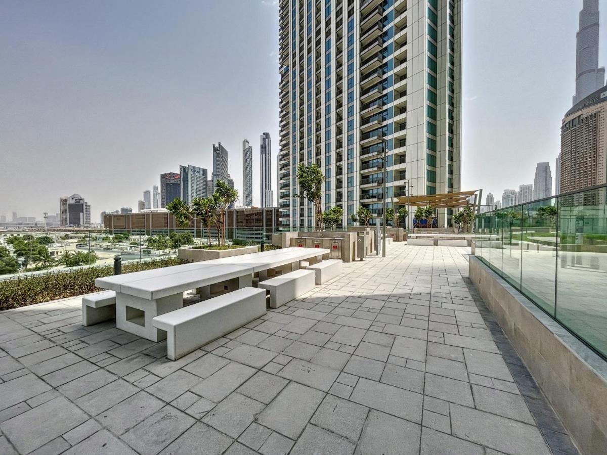 Downtown Views Ii, Tower 2- Calm One Bedroom Dubaï