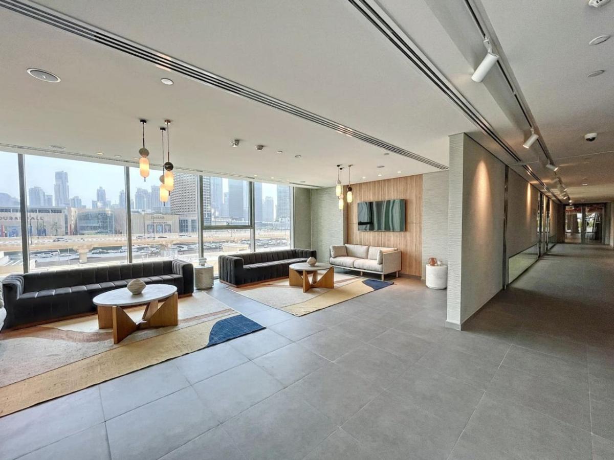 Downtown Views Ii, Tower 2- Calm One Bedroom Appartement Dubaï