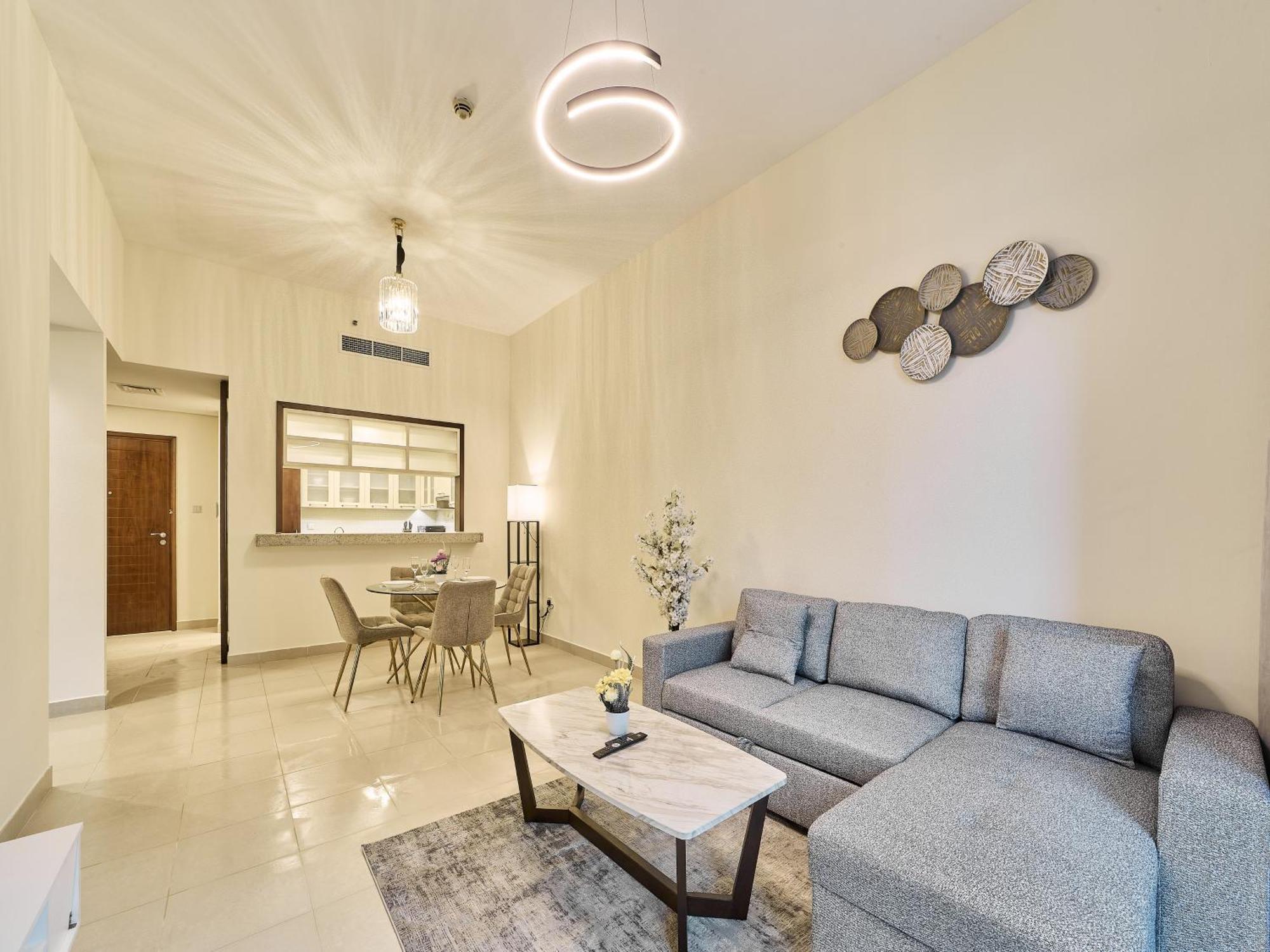 Golden Homes Boulverd 1bhk Blue Heaven Near Mall & Burj Khalifa Downtown *